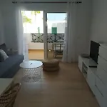 Ayalga - Pool View - Good Wifi - Smart Tv-residence Dunia Iv 아파트 *